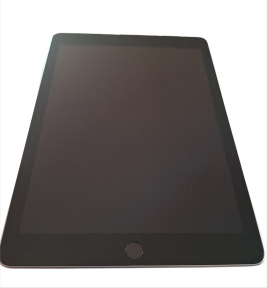 iPad 6th Generation 32GB Unlocked Pre-owned